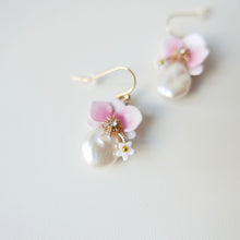 Load image into Gallery viewer, 蘭花與珍珠耳環(預訂）
